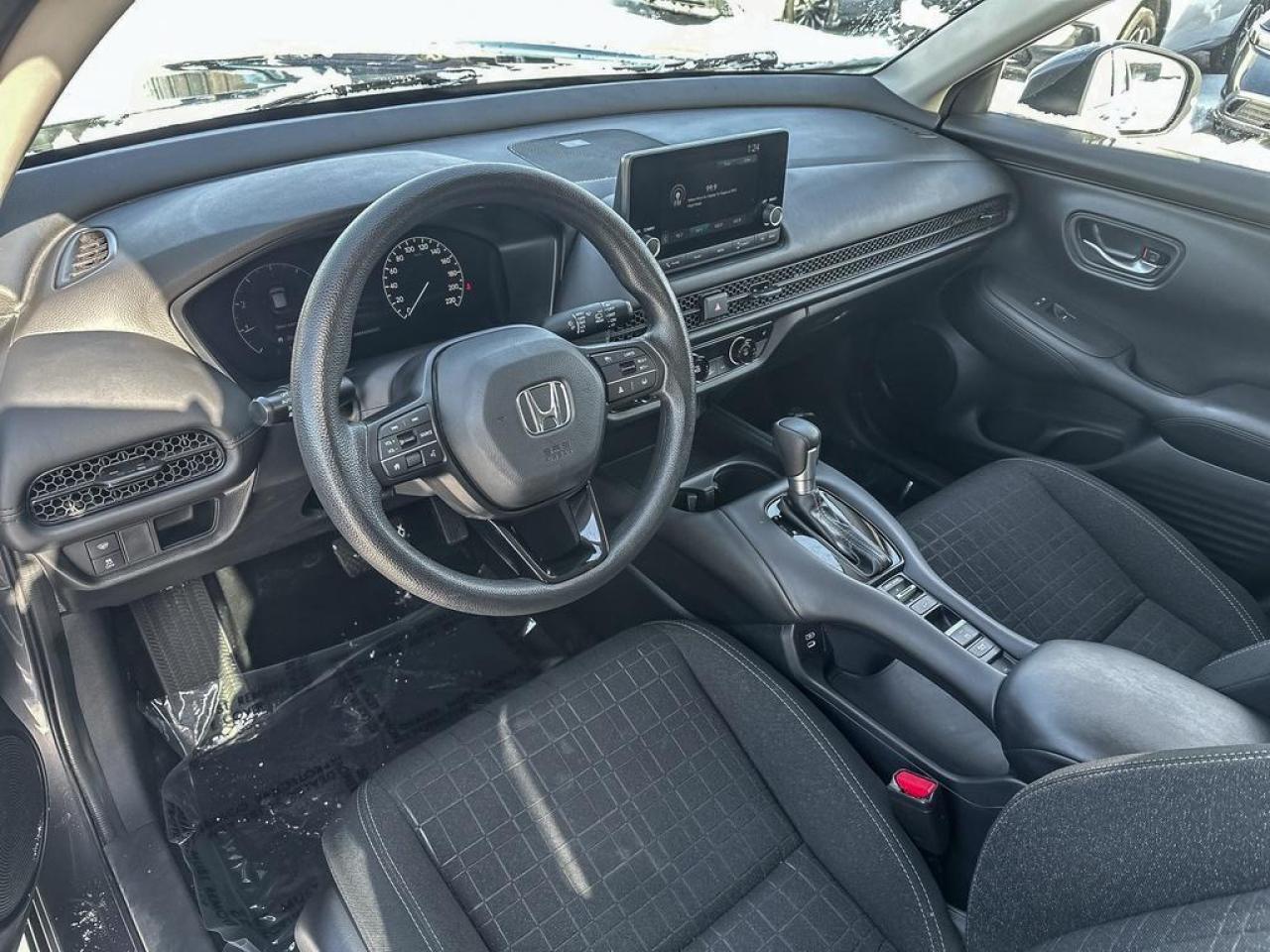 2024 Honda HR-V LX Photo