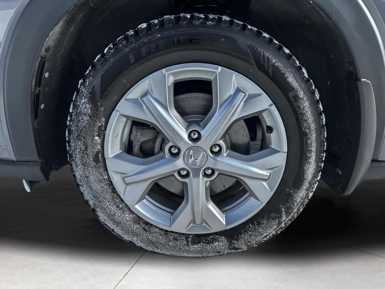 2024 Honda HR-V LX Photo