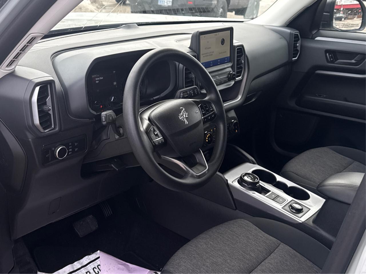 2024 Ford Bronco Sport AWD HEATED SEATS MINT WE FINANCE ALL CREDIT! Photo