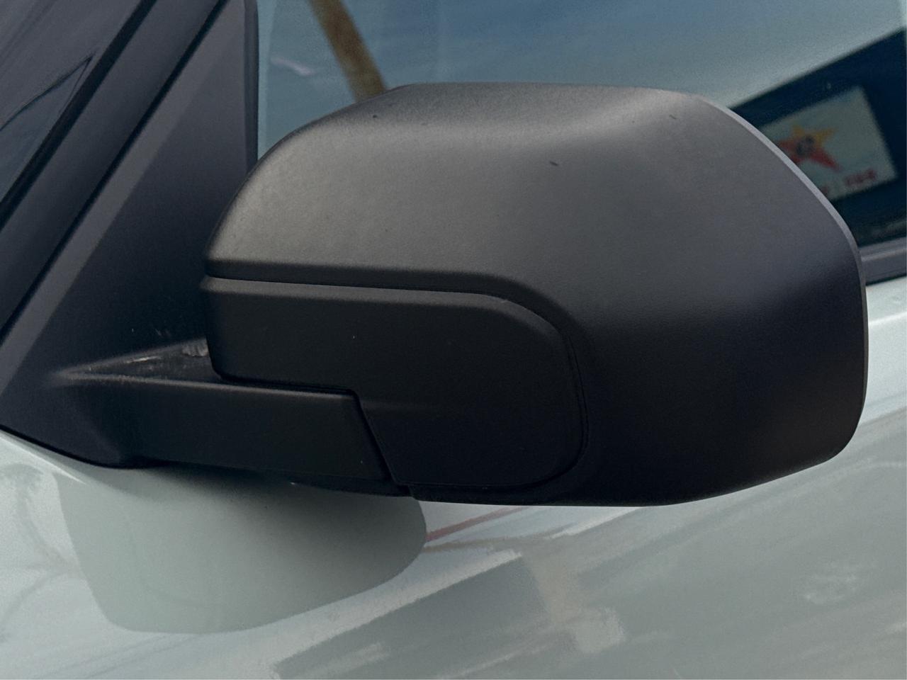 2024 Ford Bronco Sport AWD HEATED SEATS MINT WE FINANCE ALL CREDIT! Photo