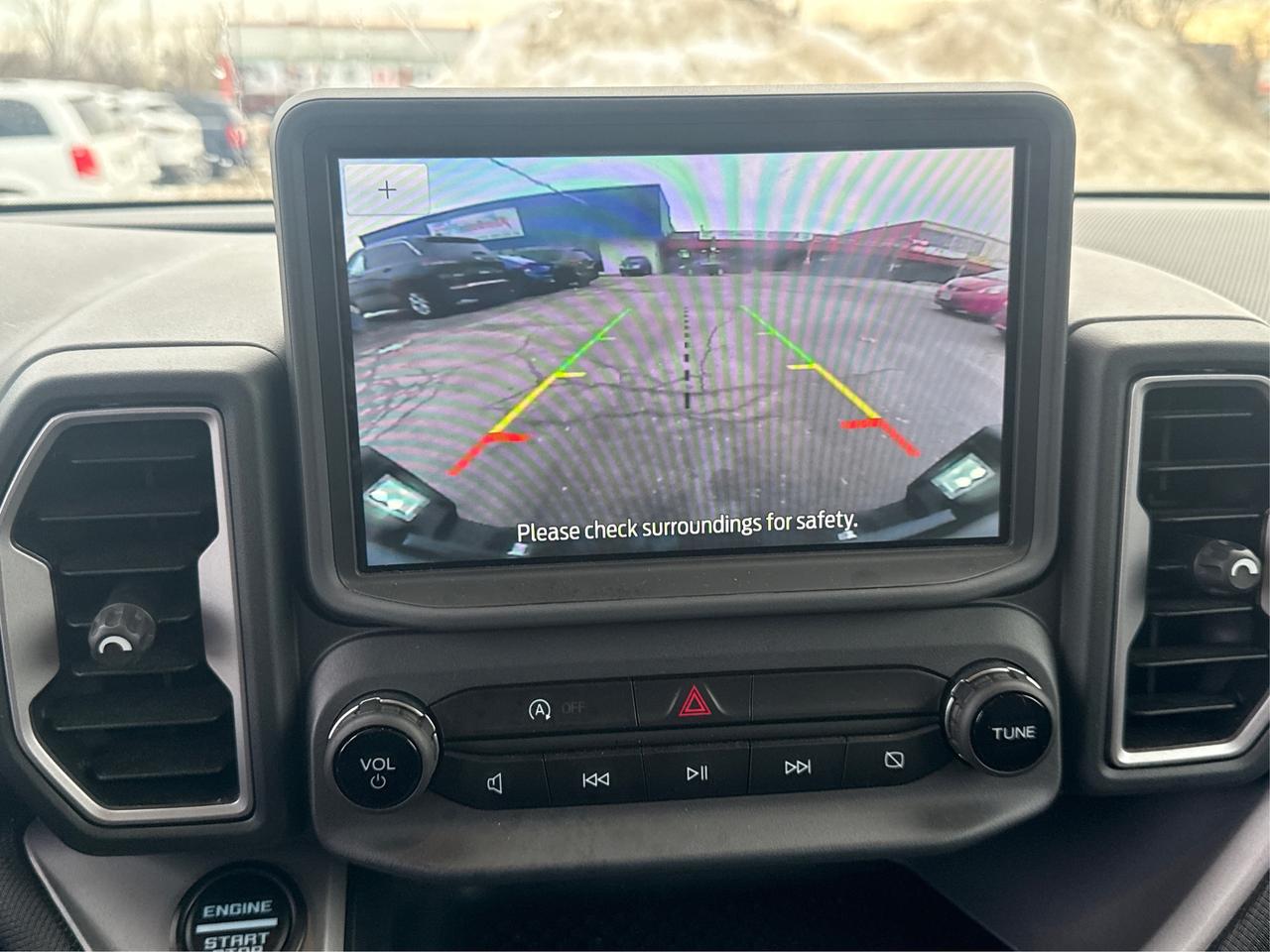 2024 Ford Bronco Sport AWD HEATED SEATS MINT WE FINANCE ALL CREDIT! Photo