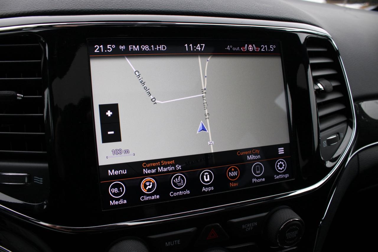 2020 Jeep Grand Cherokee Trailhawk 4WD No Accident $104/Weekly Certified Photo