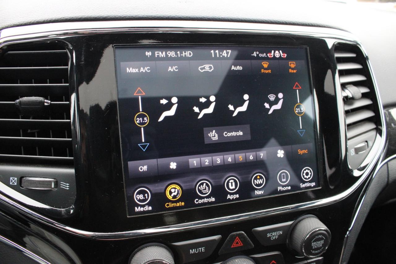 2020 Jeep Grand Cherokee Trailhawk 4WD No Accident $104/Weekly Certified Photo