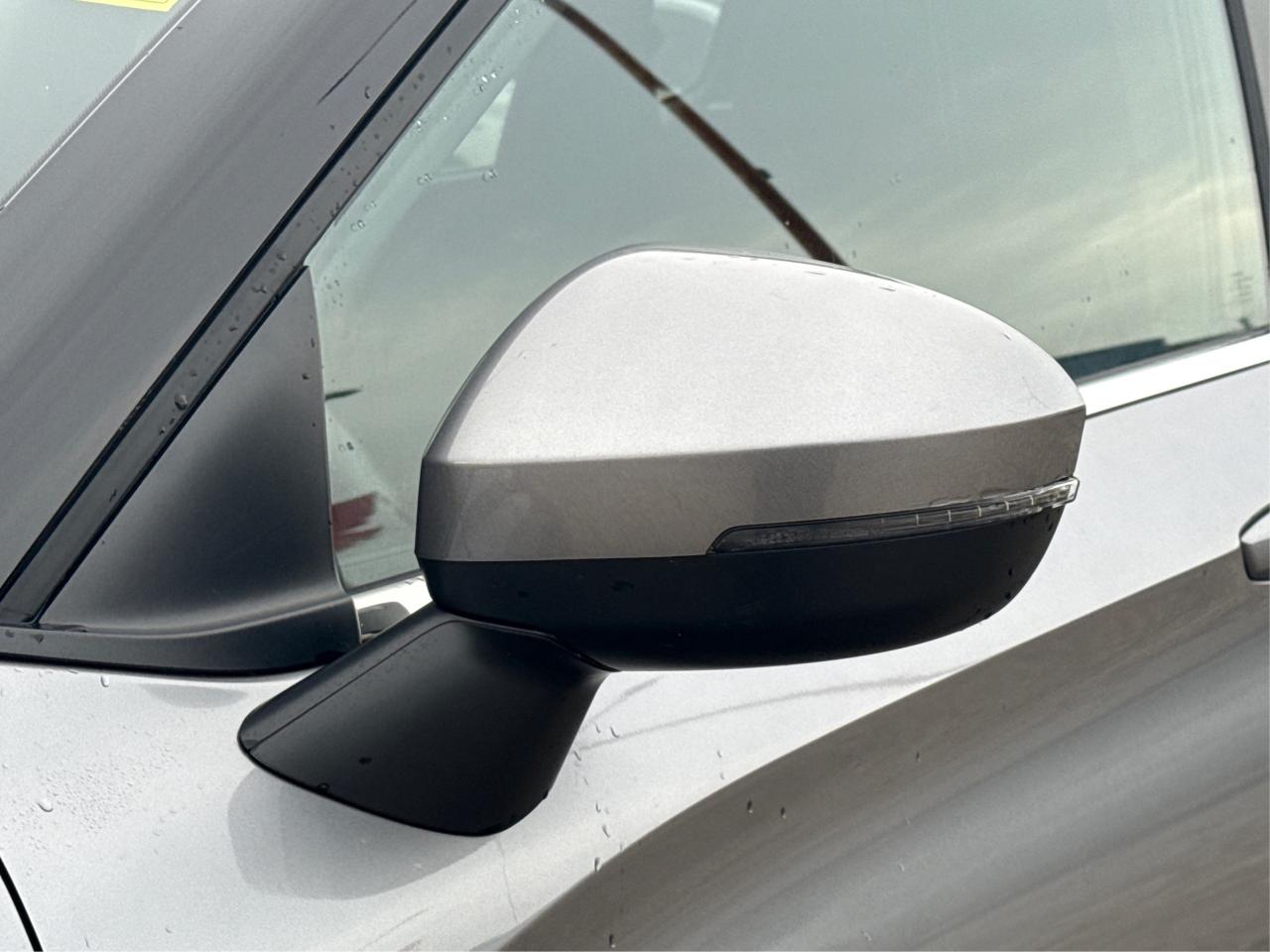 2024 Mitsubishi Outlander PANO ROOF 3 ROW SEATING WE FINANCE ALL CREDIT! Photo