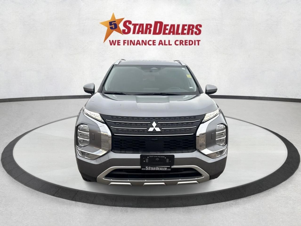 2024 Mitsubishi Outlander PANO ROOF 3 ROW SEATING WE FINANCE ALL CREDIT! Photo