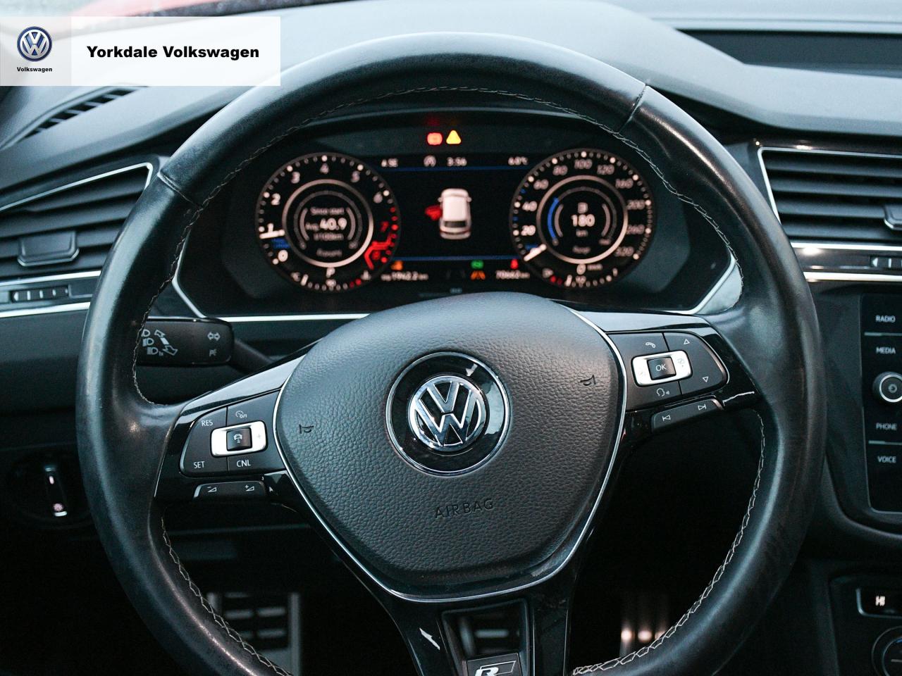 2018 Volkswagen Tiguan 4Motion Photo