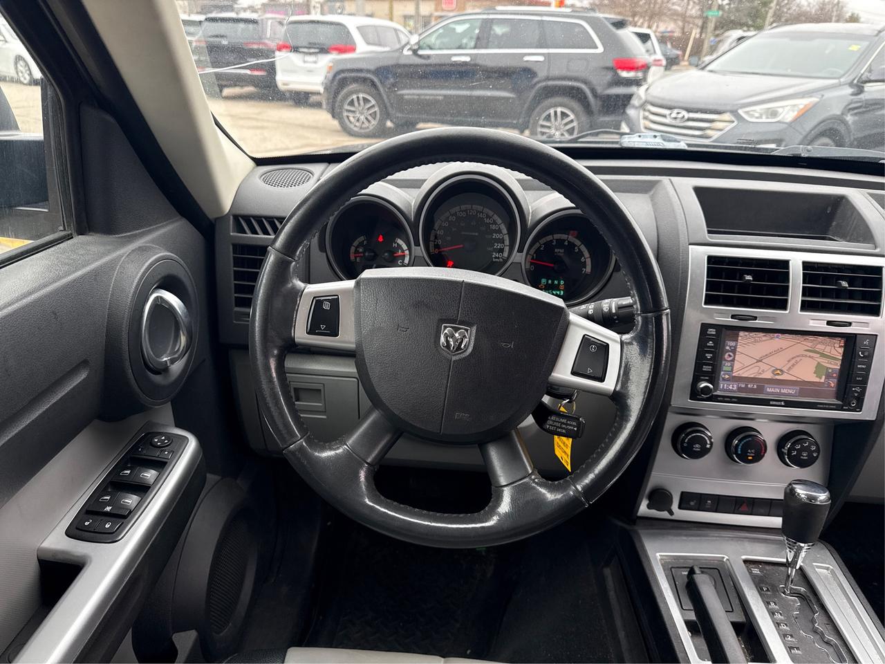 2010 Dodge Nitro NAV   ! WE FINANCE ALL CREDIT! Photo