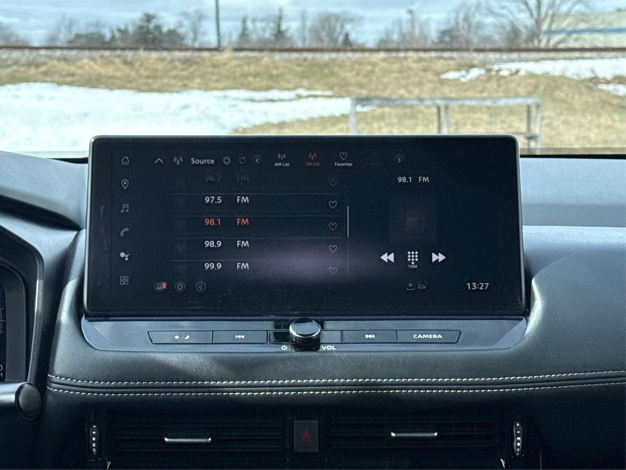 2024 Nissan Rogue NAV LEATHER SUNROOF LOADED! WE FINANCE ALL CREDIT Photo