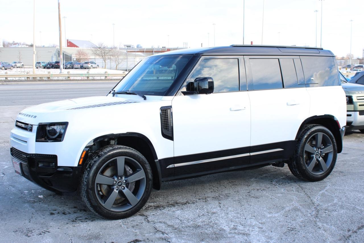 2023 Land Rover Defender 110 X-Dynamic SE V6 No Accident Safety Certified Photo