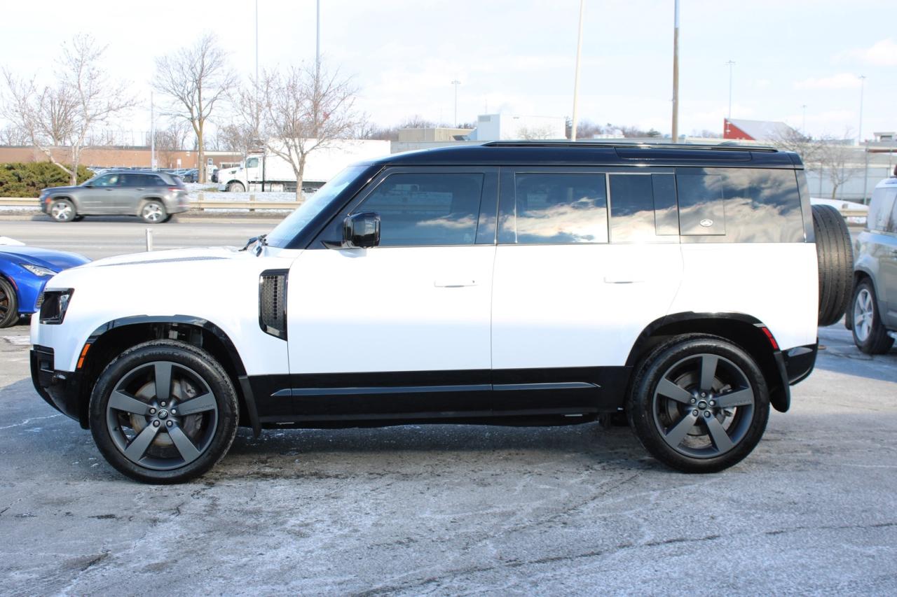 2023 Land Rover Defender 110 X-Dynamic SE V6 No Accident Safety Certified Photo