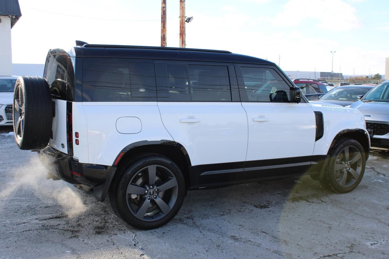 2023 Land Rover Defender 110 X-Dynamic SE V6 No Accident Safety Certified Photo