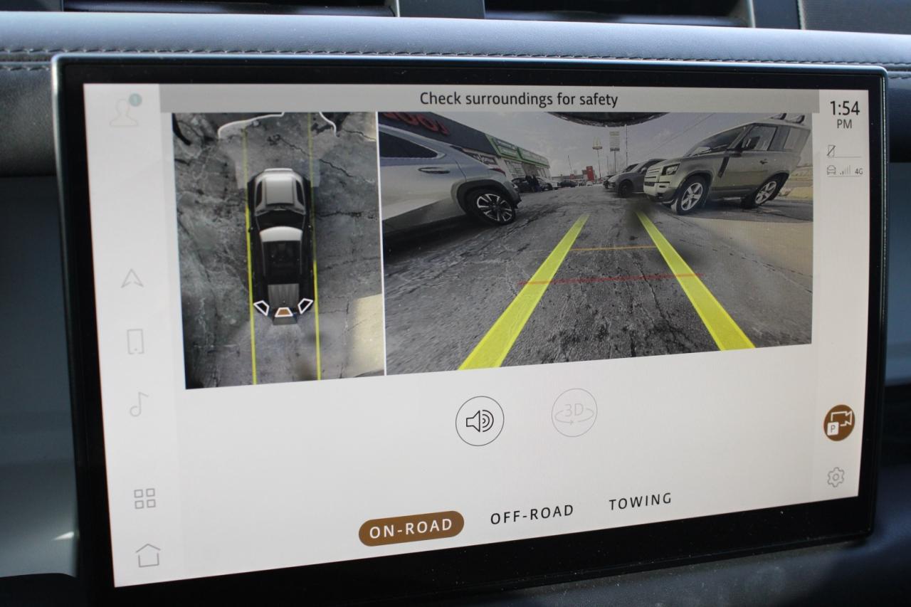 2023 Land Rover Defender 110 X-Dynamic SE V6 No Accident Safety Certified Photo