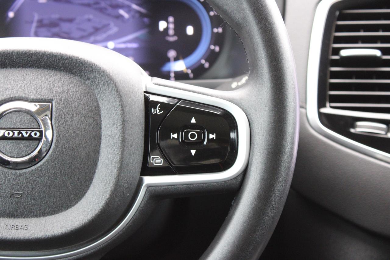 2023 Volvo XC90 B6 Ultimate Dark 7 Passenger Loaded Certified Photo