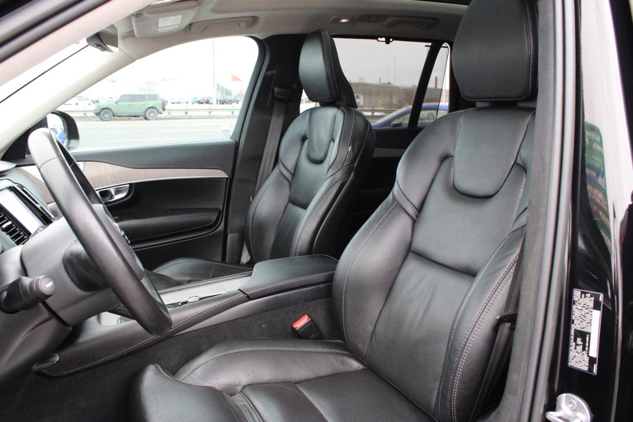 2023 Volvo XC90 B6 Ultimate Dark 7 Passenger Loaded Certified Photo
