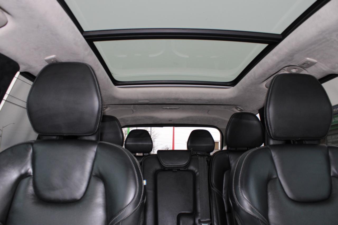 2023 Volvo XC90 B6 Ultimate Dark 7 Passenger Loaded Photo