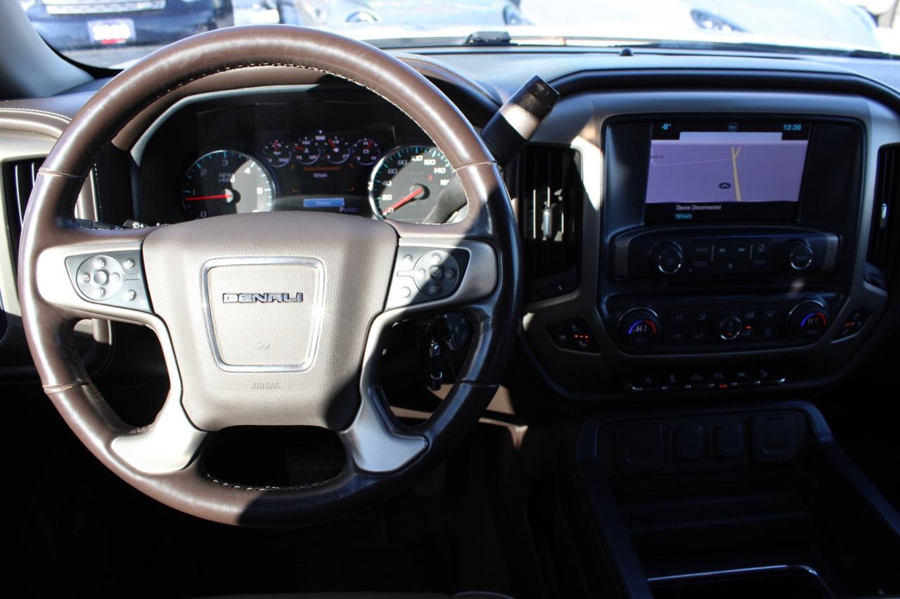 2017 GMC Sierra 1500 Denali Crew Cab 4WD   No Accident   Safety Certifi Photo