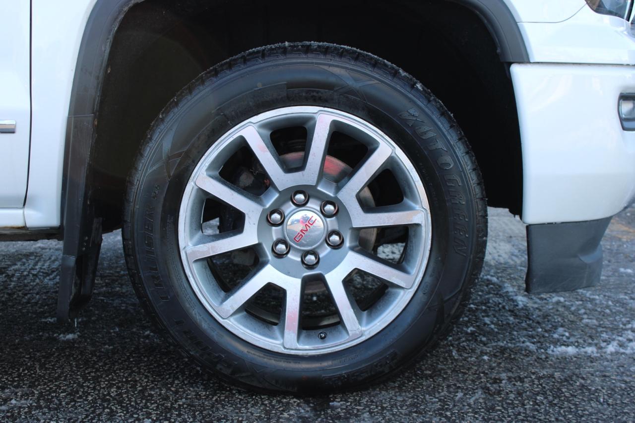 2017 GMC Sierra 1500 Denali Crew Cab 4WD   No Accident   Safety Certifi Photo