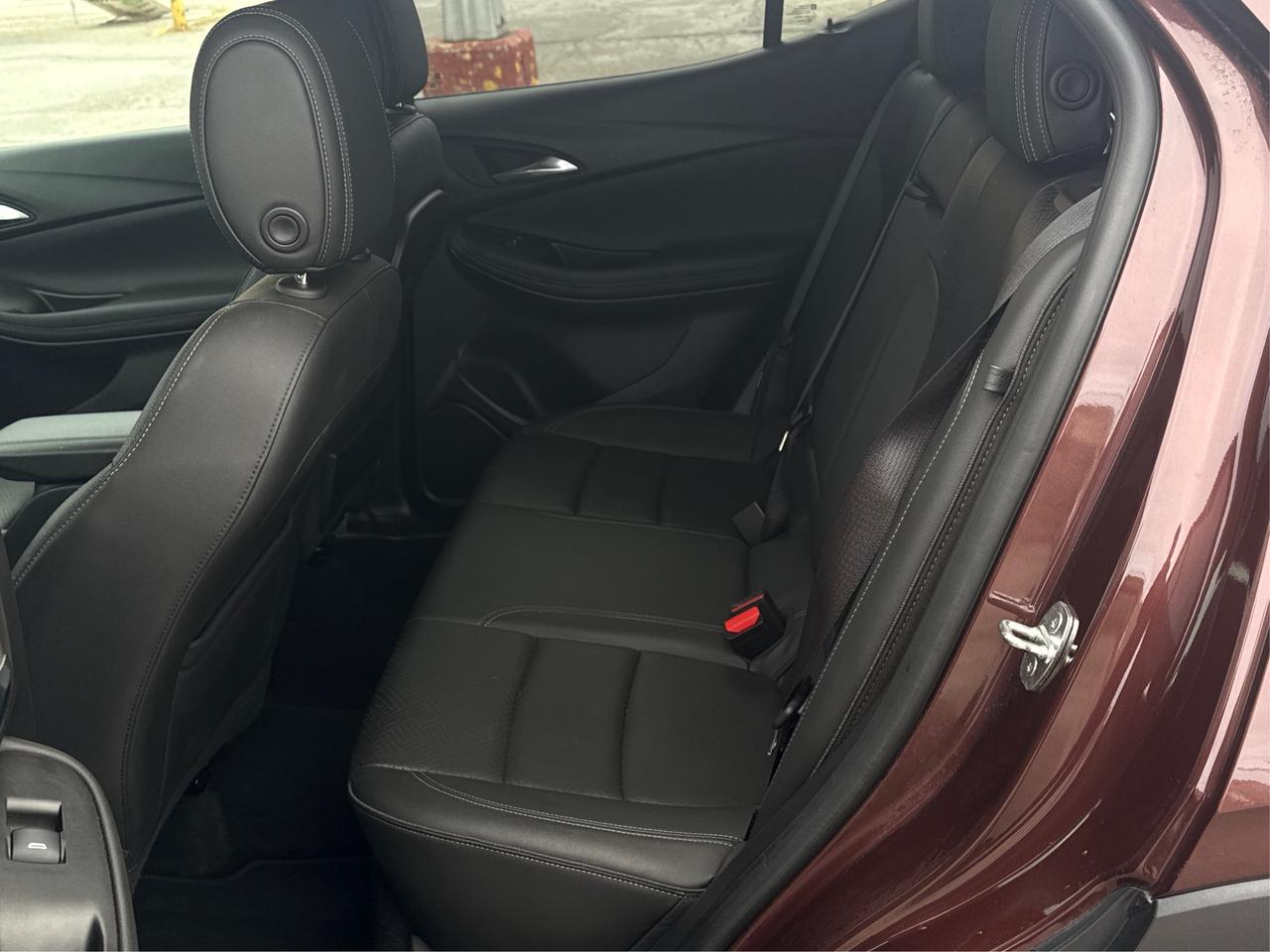 2023 Buick Encore GX AWD LEATHER HEATED SEATS WE FINANCE ALL CREDIT! Photo