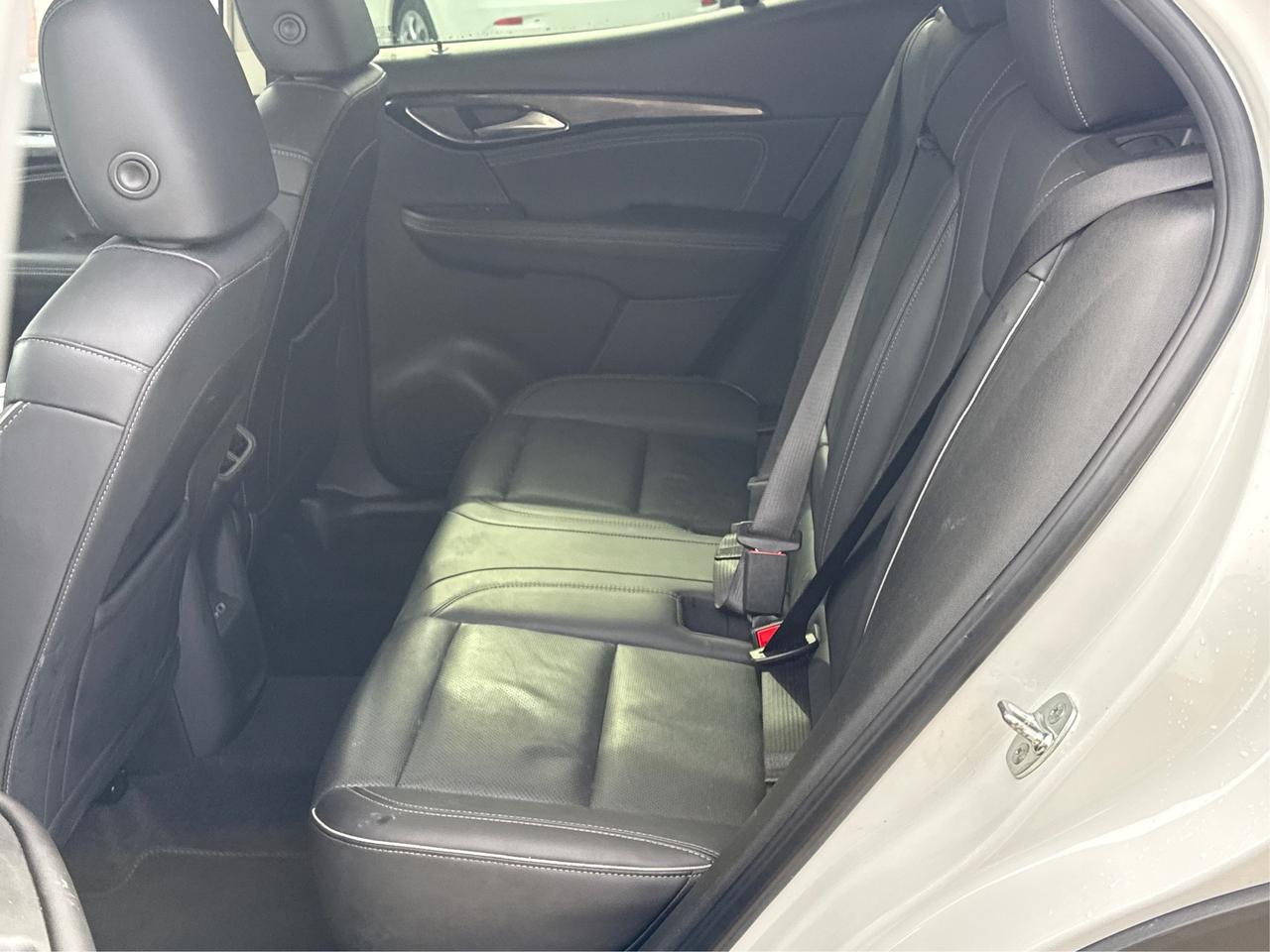 2023 Buick Envision AWD LEATHER HEATED SEATS REMOTE START WE FINANCE! Photo