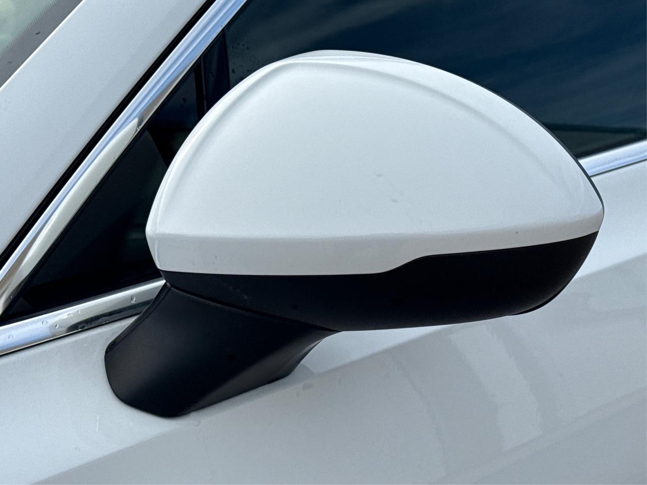 2023 Buick Envision AWD LEATHER HEATED SEATS REMOTE START WE FINANCE! Photo