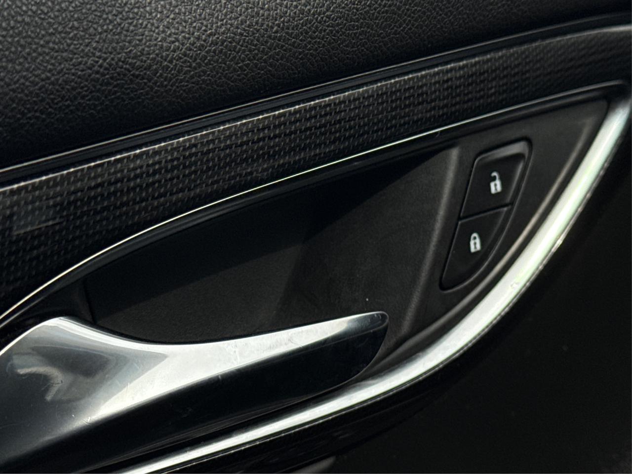 2023 Buick Envision AWD LEATHER HEATED SEATS REMOTE START WE FINANCE! Photo