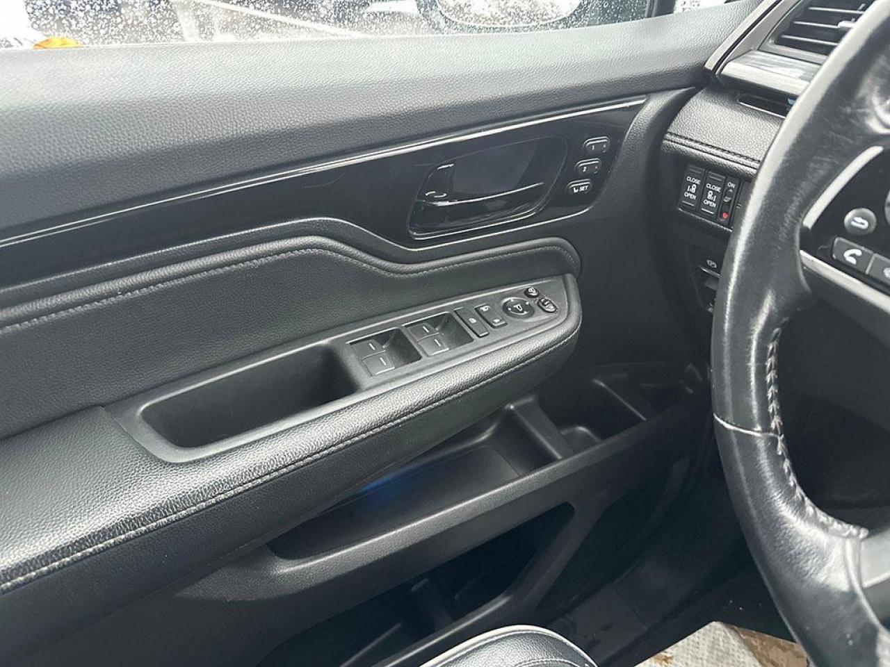 2023 Honda Odyssey Touring Photo