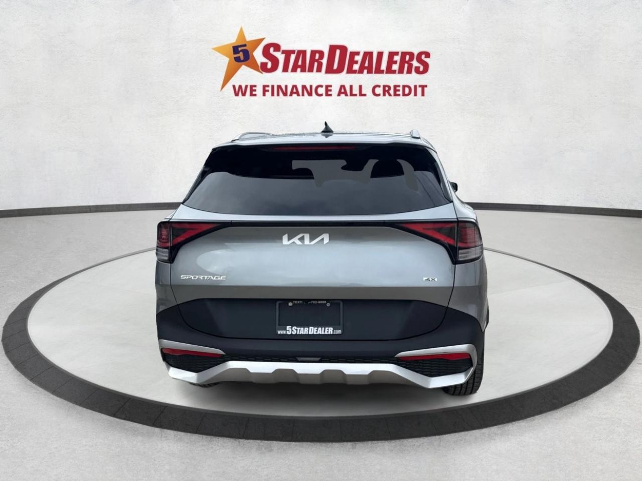2023 Kia Sportage AWD HEATED SEATS MINT WE FINANCE ALL CREDIT! Photo