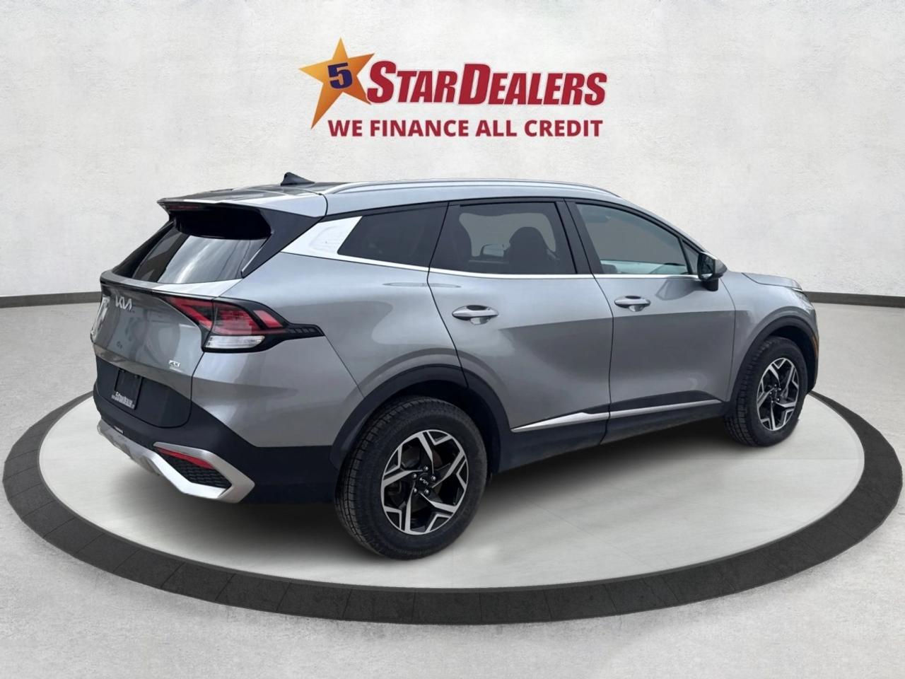 2023 Kia Sportage AWD HEATED SEATS MINT WE FINANCE ALL CREDIT! Photo