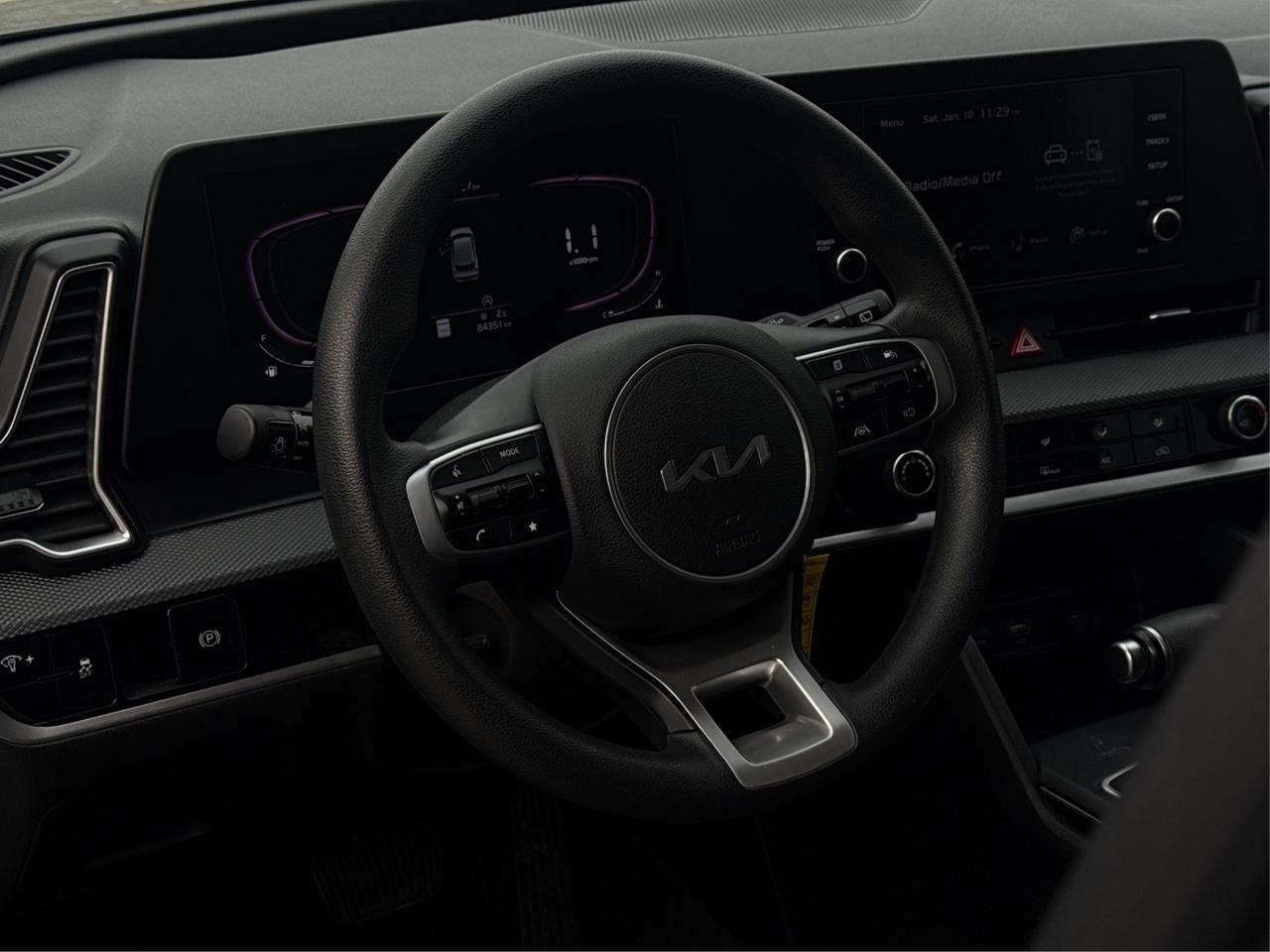 2023 Kia Sportage AWD HEATED SEATS MINT WE FINANCE ALL CREDIT! Photo