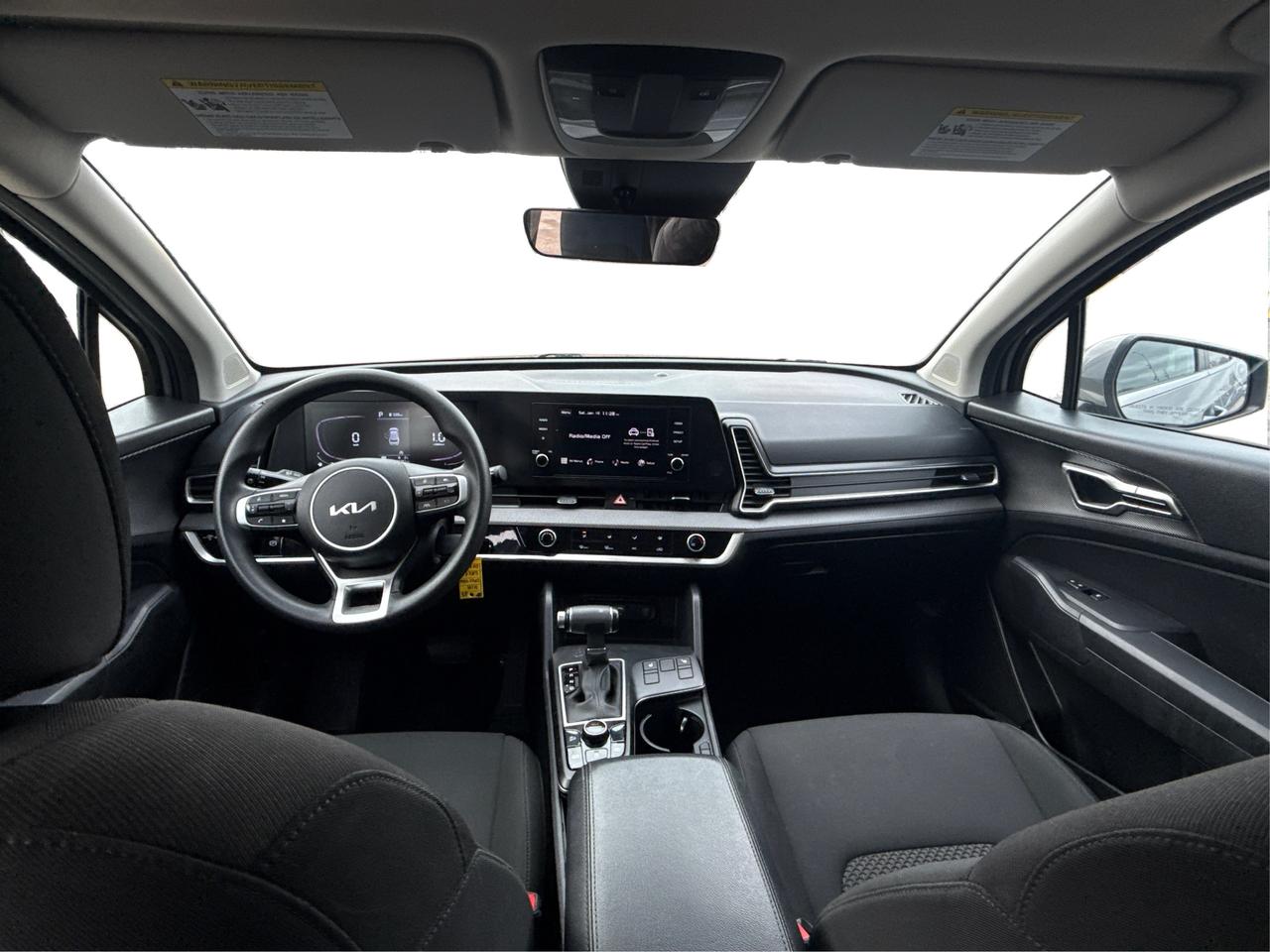 2023 Kia Sportage AWD HEATED SEATS MINT WE FINANCE ALL CREDIT! Photo