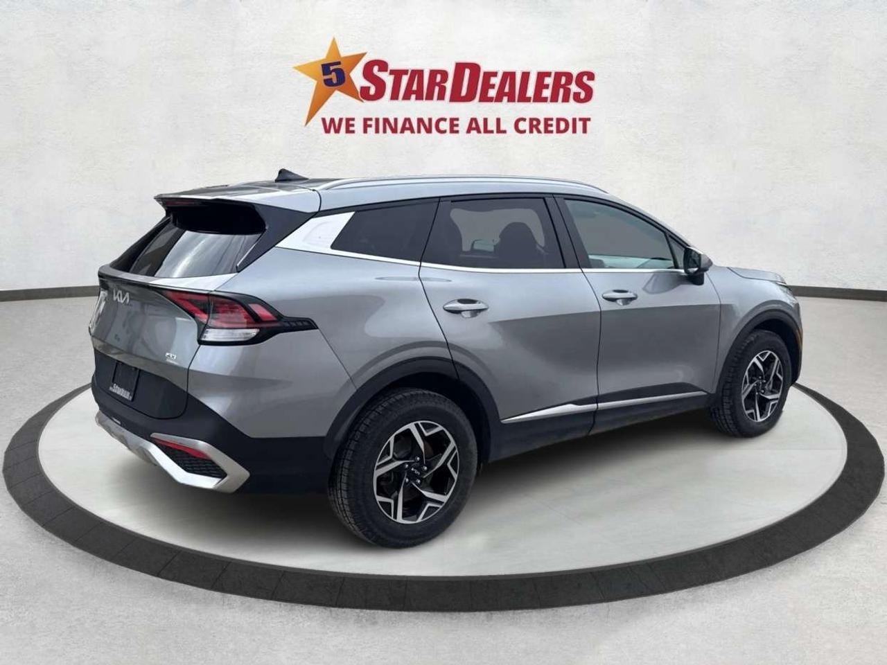2023 Kia Sportage AWD HEATED SEATS MINT WE FINANCE ALL CREDIT! Photo