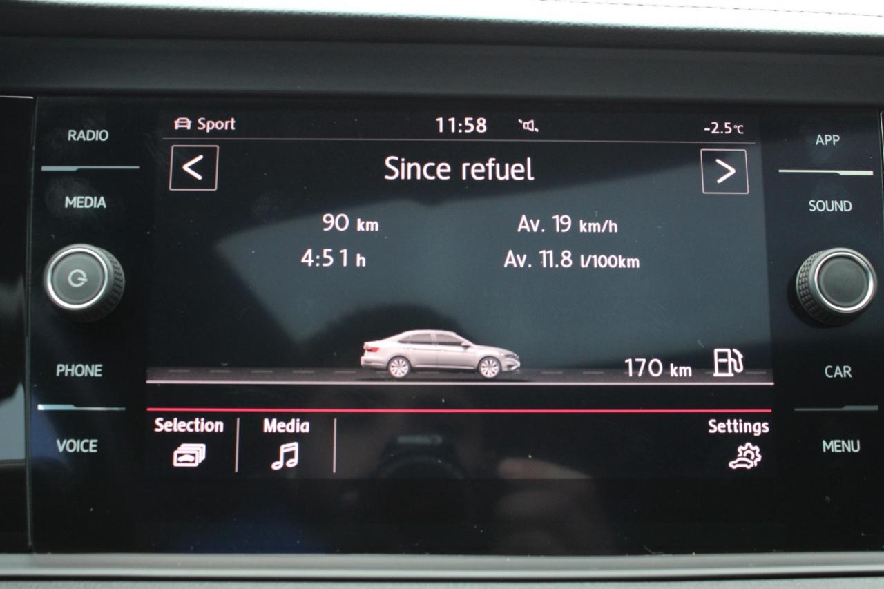 2019 Volkswagen Jetta 1.4T Highline 6 Speed Manual No Accident Certified Photo