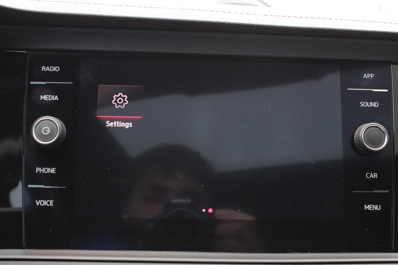 2019 Volkswagen Jetta 1.4T Highline 6 Speed Manual No Accident Certified Photo