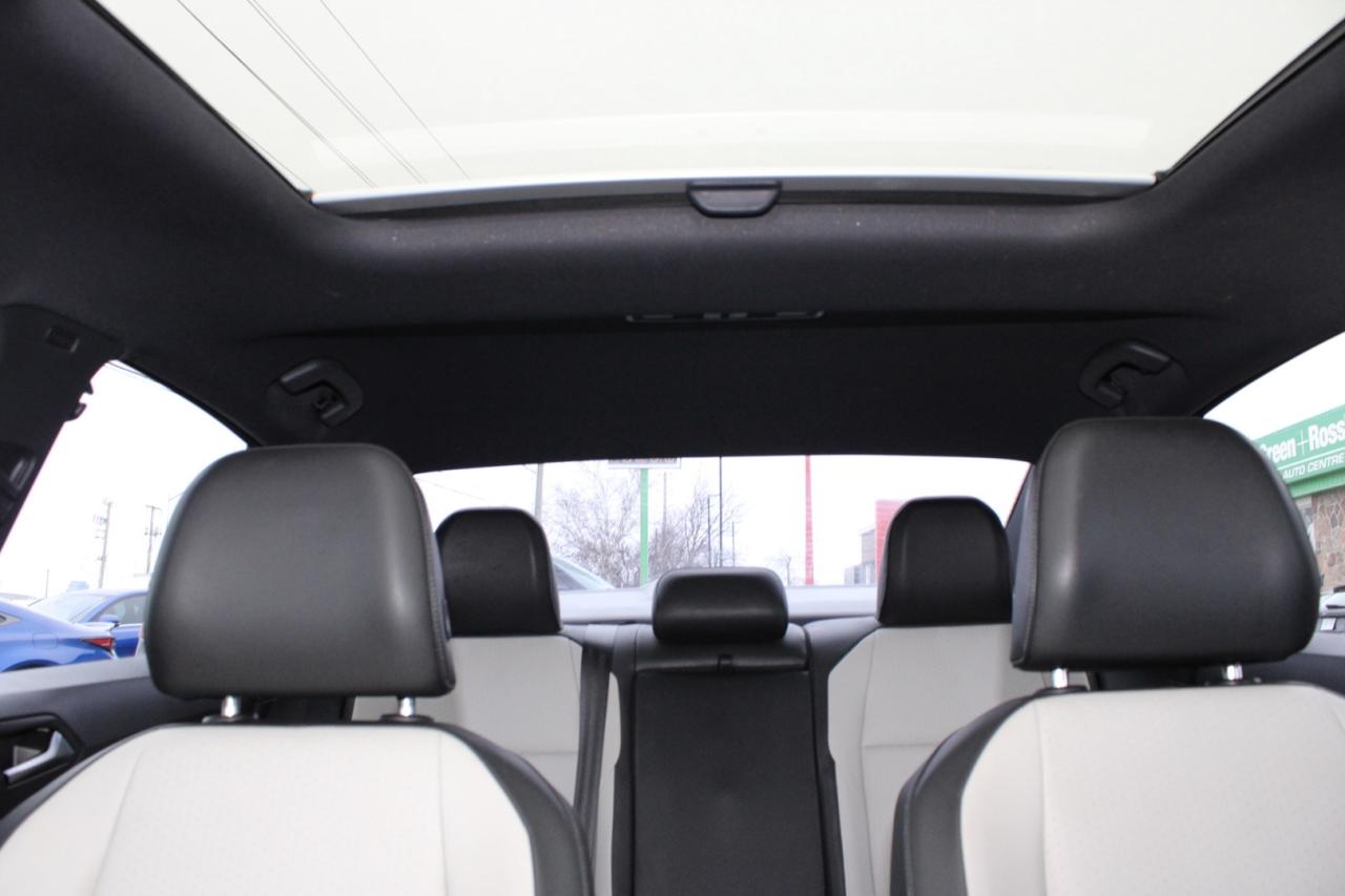 2019 Volkswagen Jetta 1.4T Highline 6 Speed Manual No Accident Certified Photo