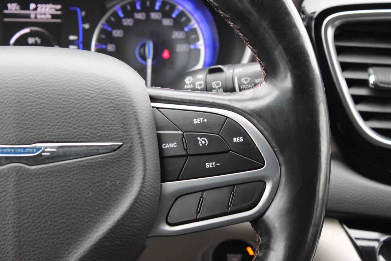 2019 Chrysler Pacifica Touring   $65/Weekly   7 Passenger   Camera   Safe Photo