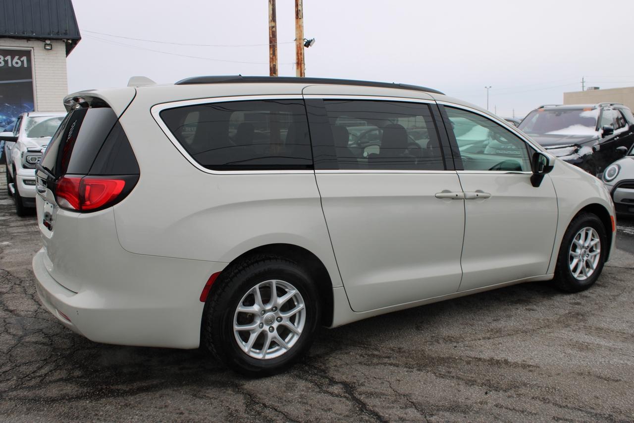 2019 Chrysler Pacifica Touring   $65/Weekly   7 Passenger   Camera Photo