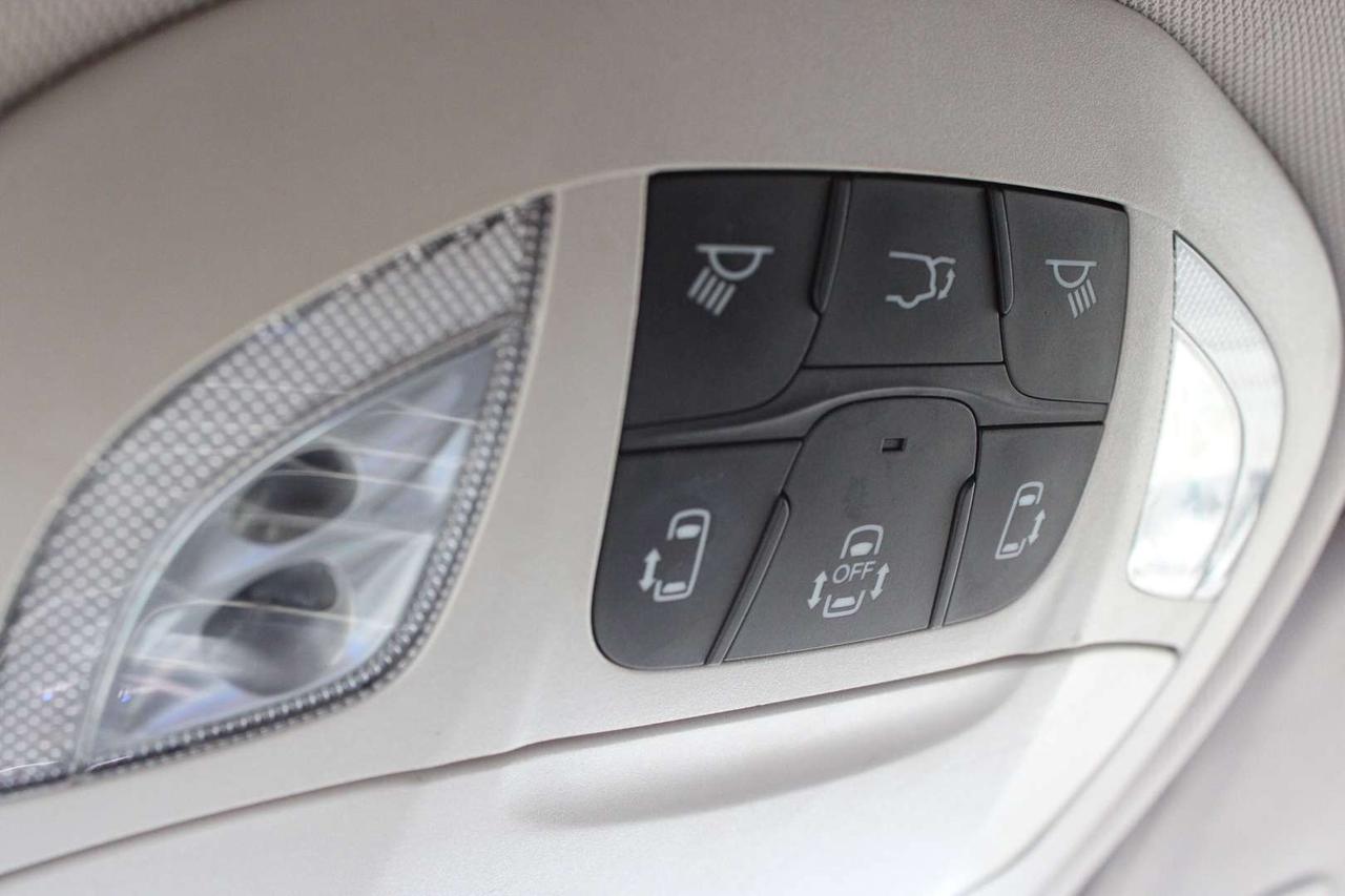 2019 Chrysler Pacifica Touring   $65/Weekly   7 Passenger   Camera Photo