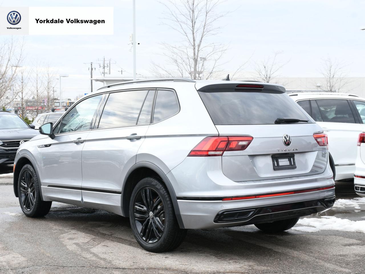 2022 Volkswagen Tiguan  Photo3