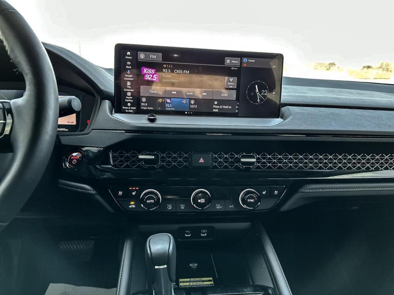 2025 Honda Accord Hybrid TOURING Photo