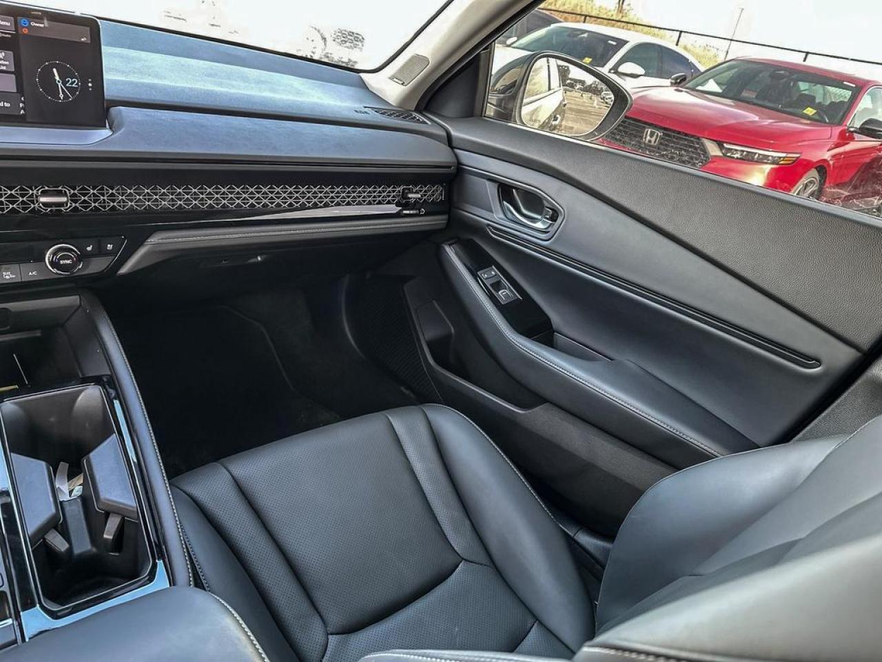 2025 Honda Accord Hybrid TOURING Photo