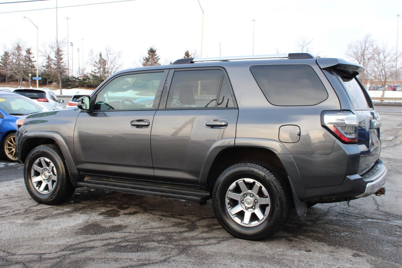 2015 Toyota 4Runner SR5 4WD SR5   LIMITED   SAFETY CERTIFIED Photo4