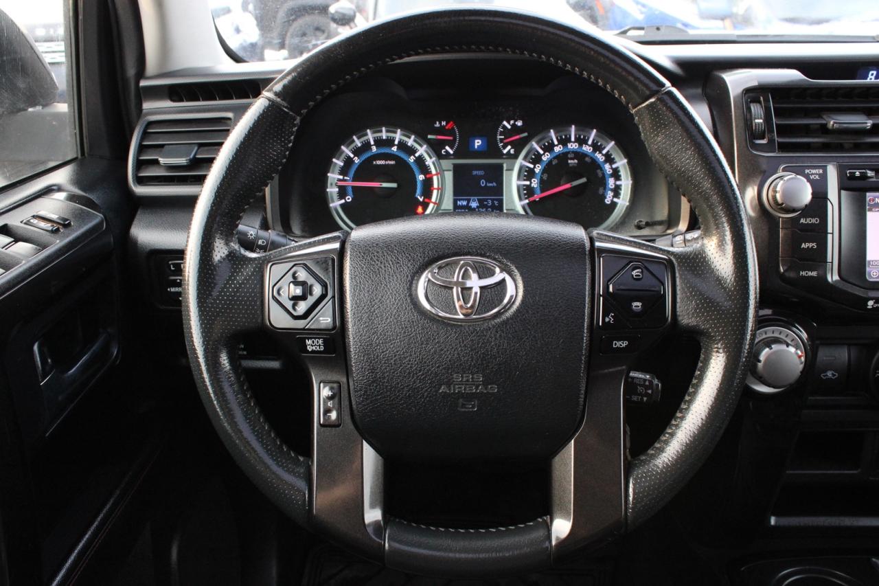 2015 Toyota 4Runner SR5 4WD SR5   LIMITED   SAFETY CERTIFIED Photo