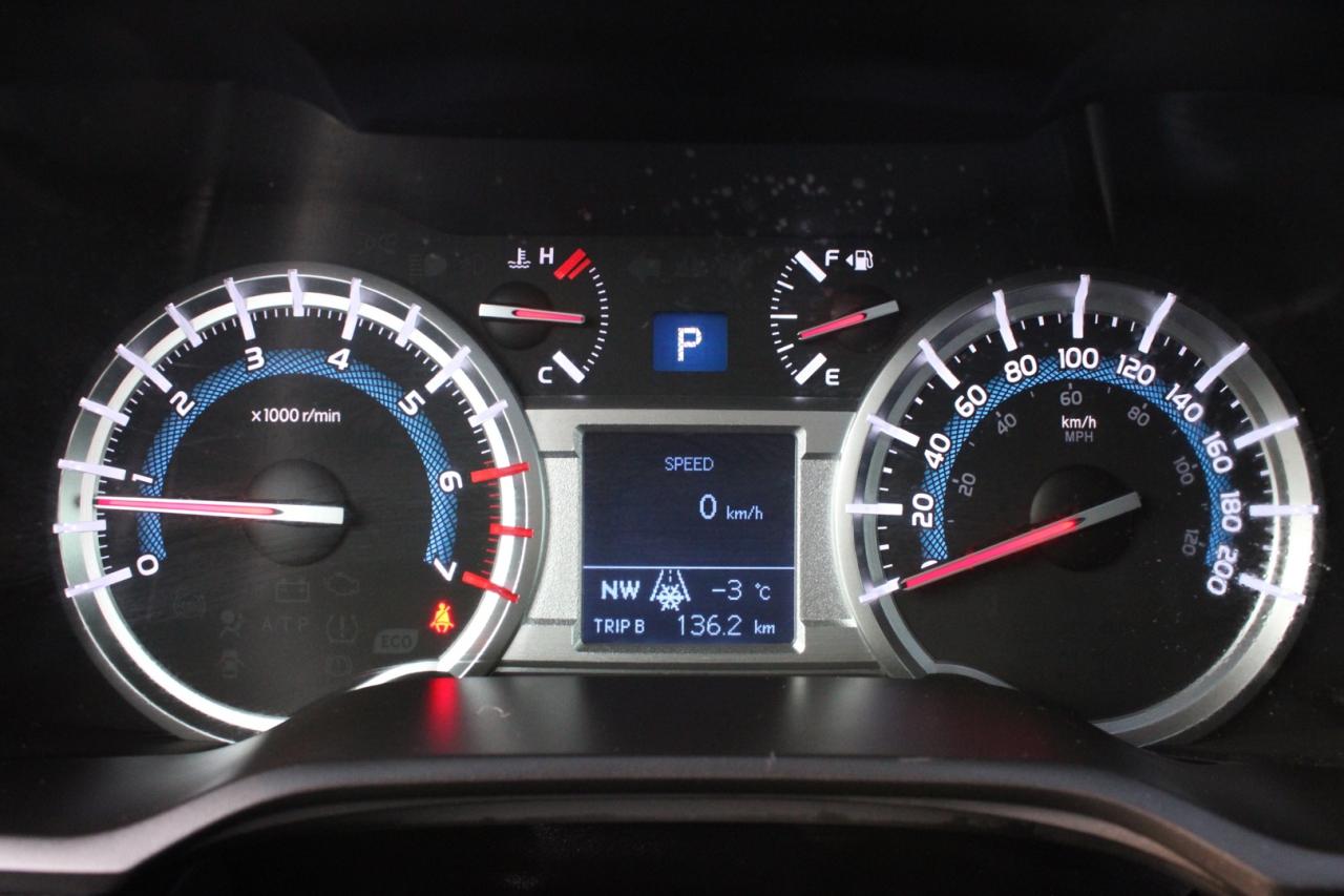 2015 Toyota 4Runner SR5 4WD SR5   LIMITED   SAFETY CERTIFIED Photo