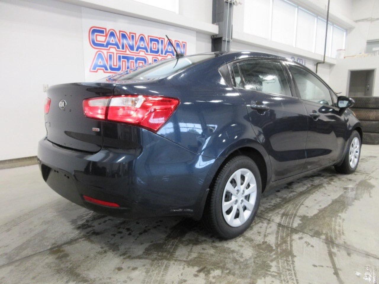 2015 Kia Rio LX+, AUTO, A/C, HTD SEATS, BT, JUST 100K! Photo