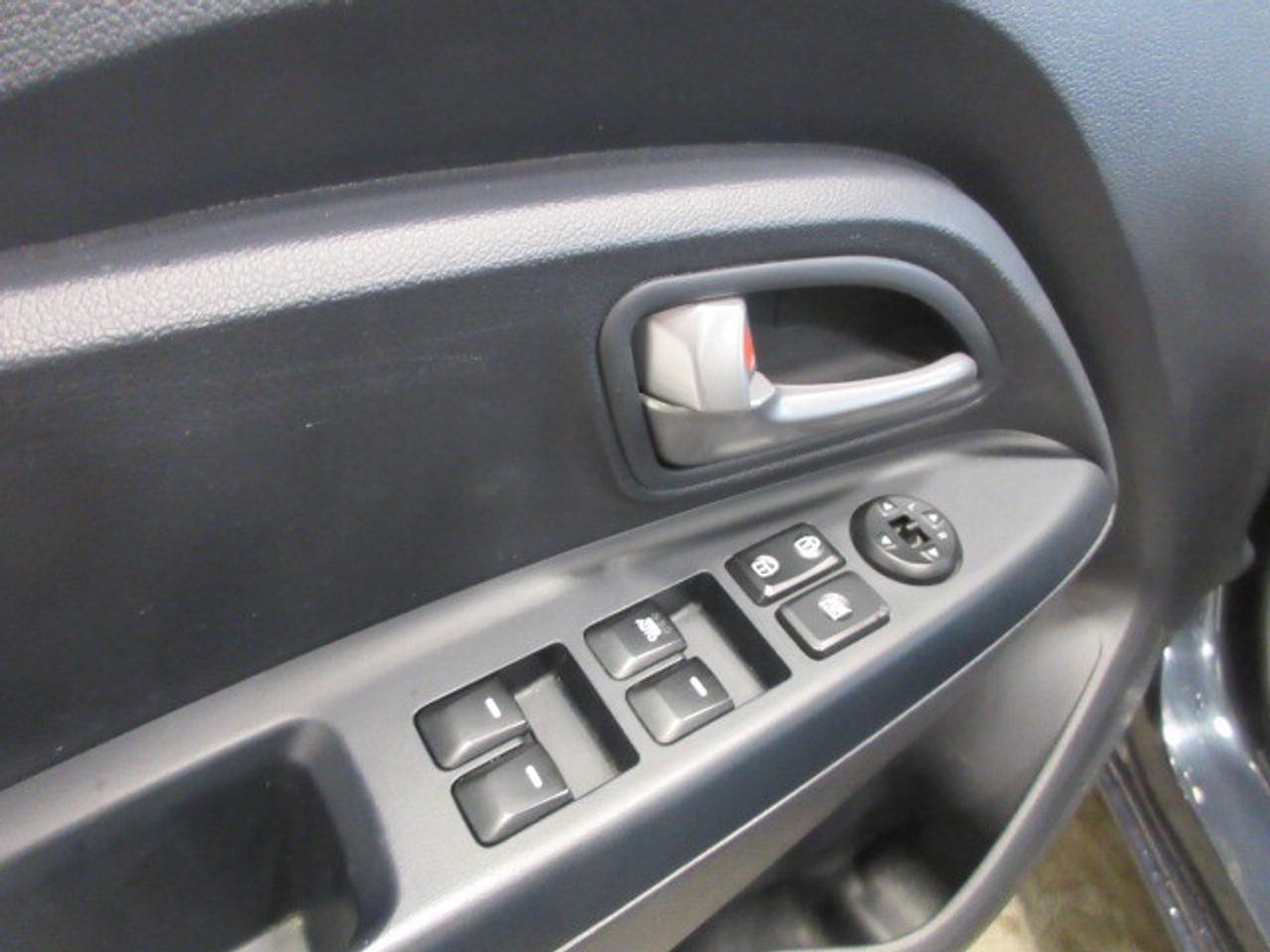 2015 Kia Rio LX+, AUTO, A/C, HTD SEATS, BT, JUST 100K! Photo