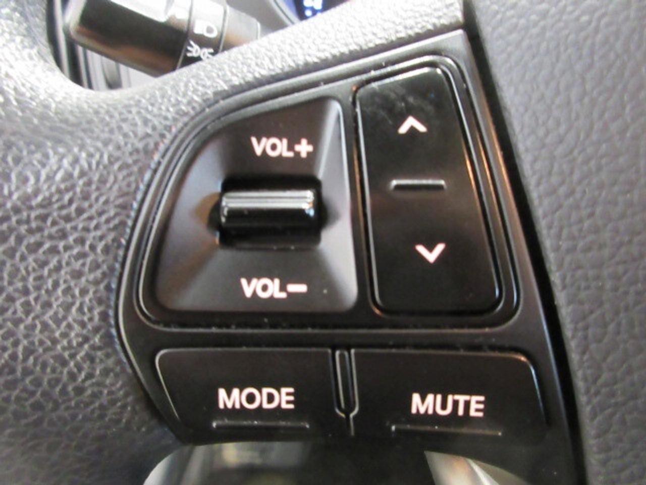 2015 Kia Rio LX+, AUTO, A/C, HTD SEATS, BT, JUST 100K! Photo