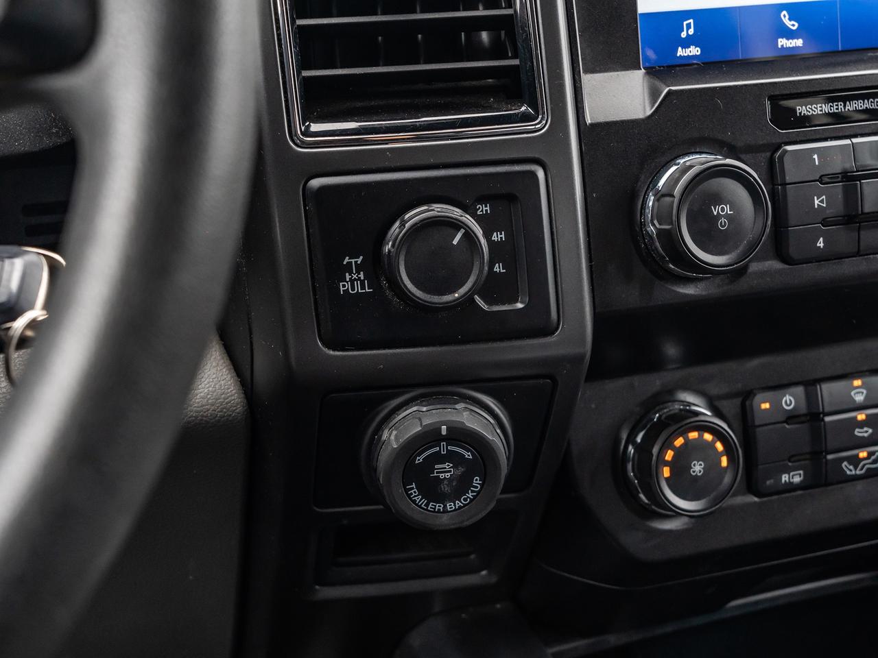 2020 Ford F-150 XLT 4WD SuperCrew 5.5' Box  BACK UP CAMERA Photo