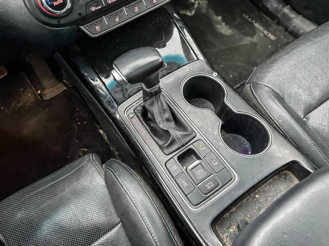 2020 Kia Sorento SX Photo