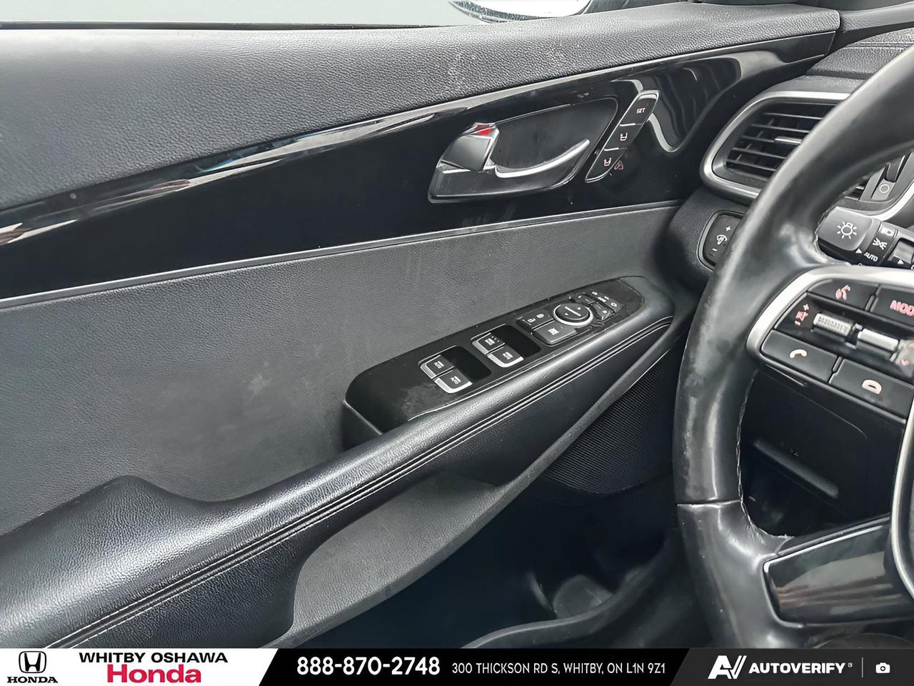 2020 Kia Sorento SX Photo