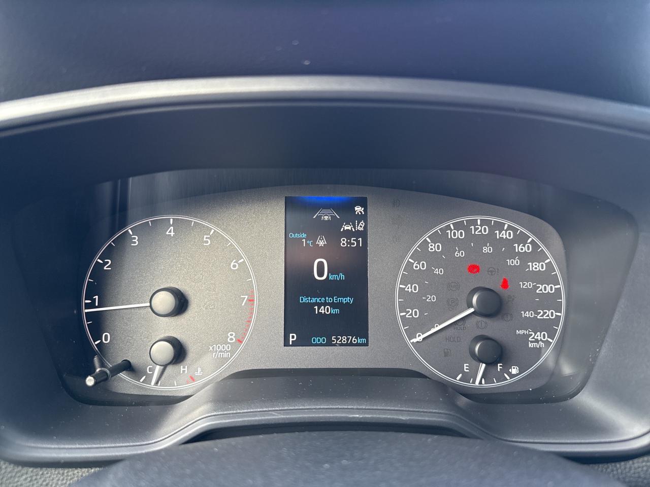 2024 Toyota Corolla Cross LE AWD Photo